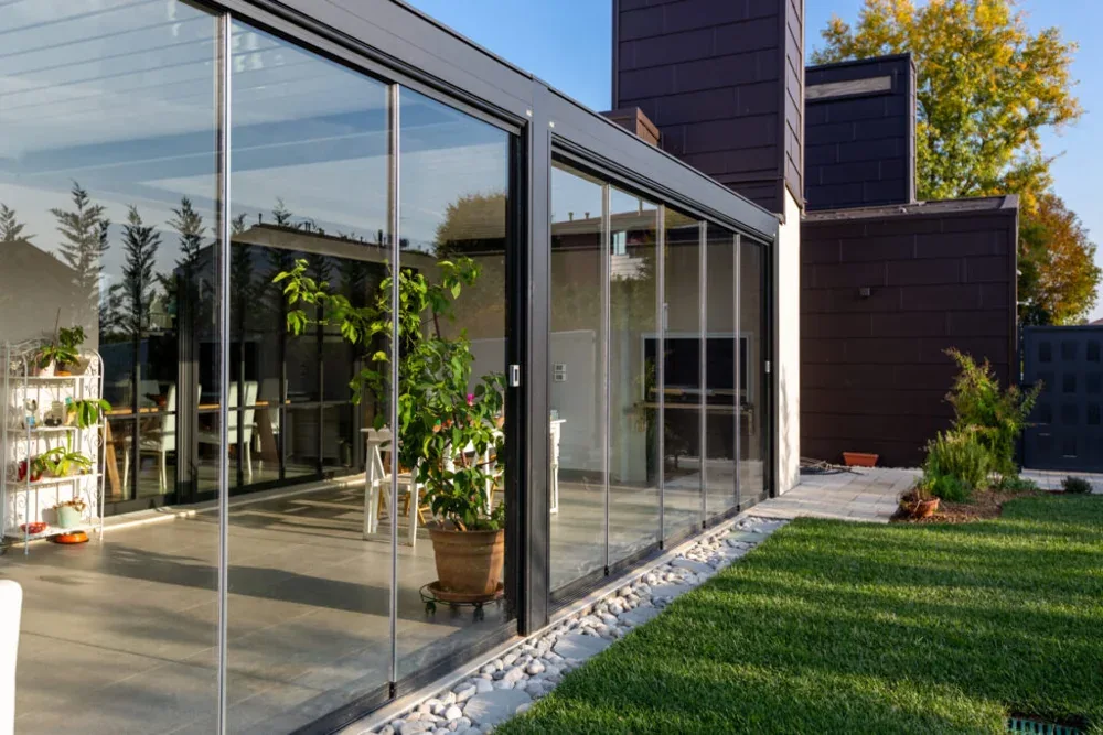KE Vetrate scorrevoli panoramiche Line Glass